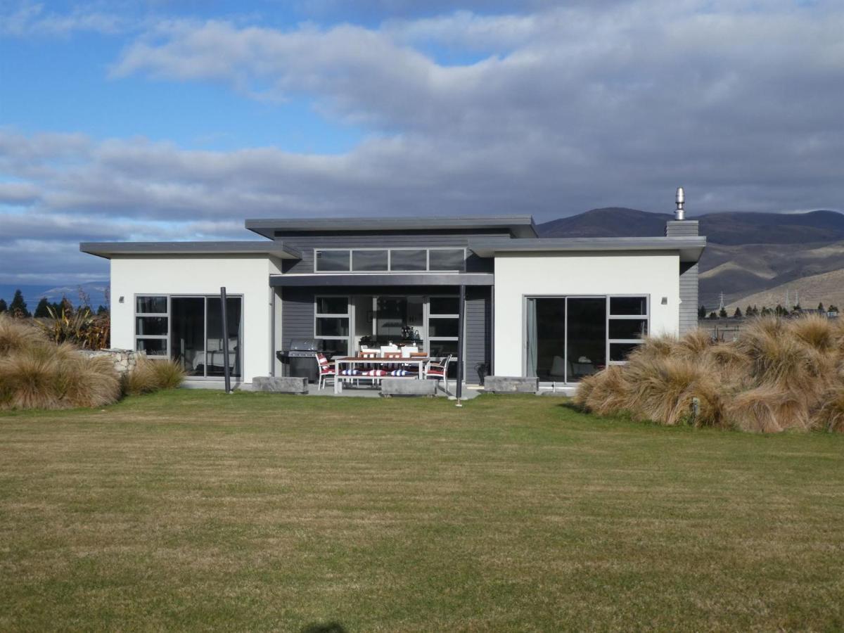 Matuki Gold Villa Twizel Buitenkant foto